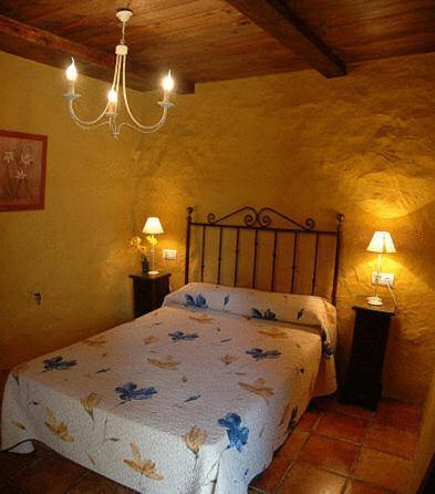 Enrique Calvillo Hotel *